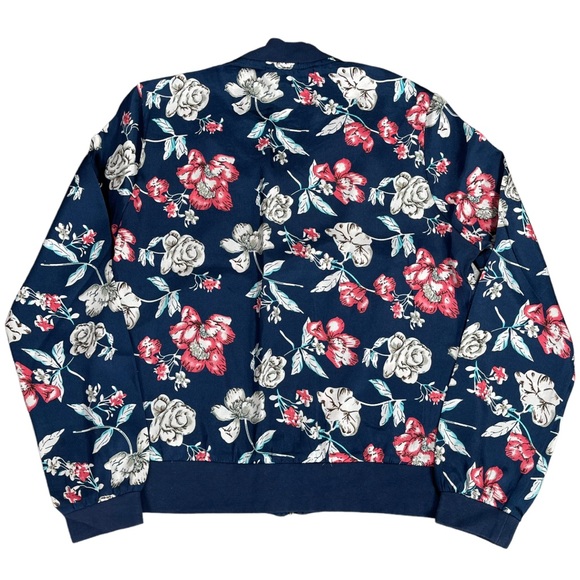 Indera size medium blue floral silky bomber jacket zip pockets thin material EUC - Picture 8 of 12